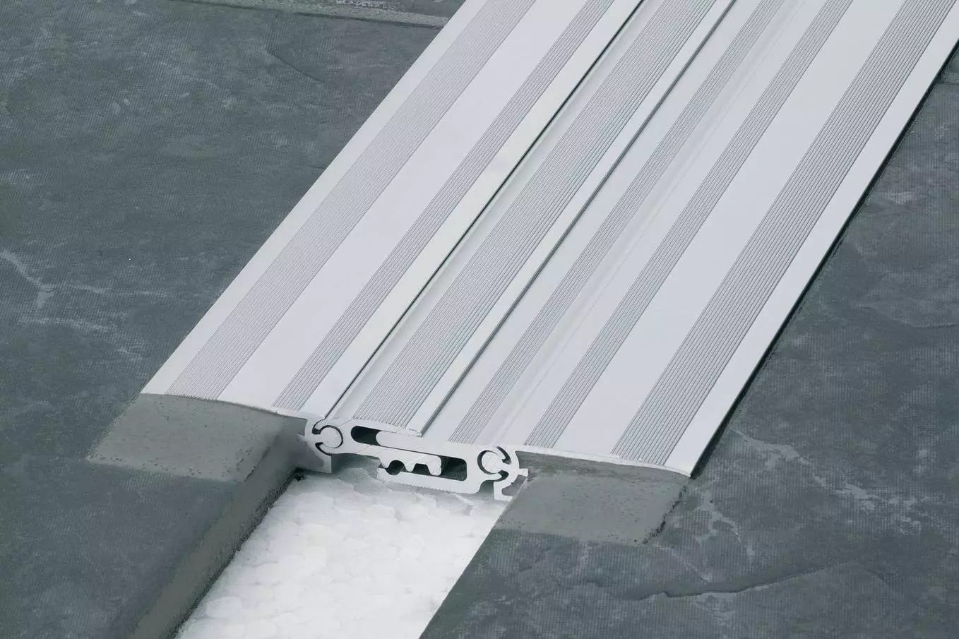 Perfil de juntas estruturais em alumínio Schlüter-DILEX-BTS 10 mm